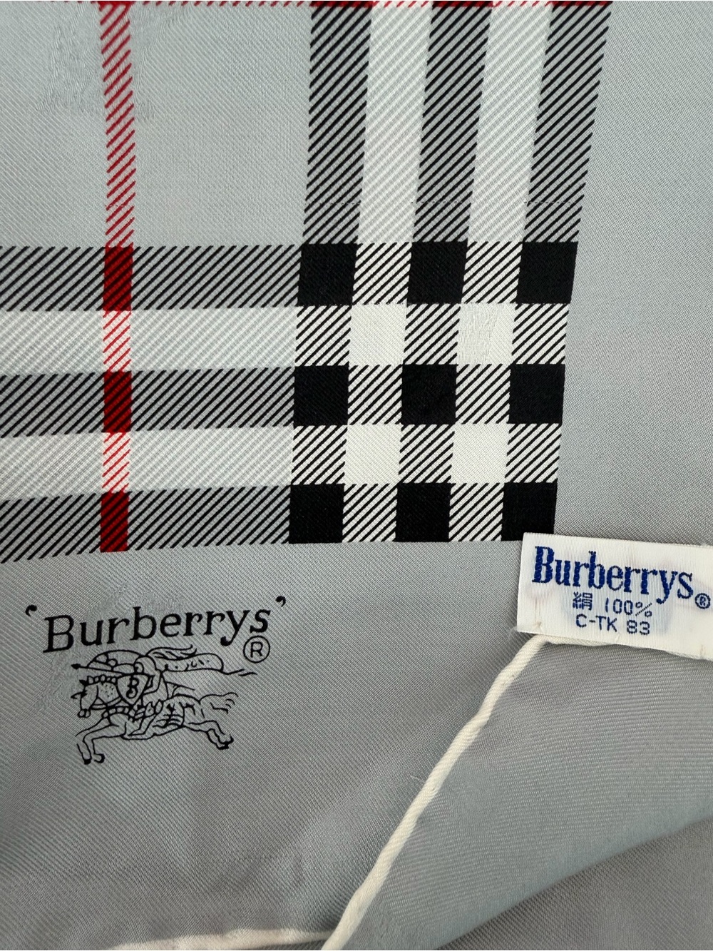 Burberry Vintage Light Gray Plaid Scarf - Picture 2 of 5